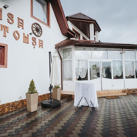Casa Tomsa Bed & Breakfast Rozavlea Exterior photo